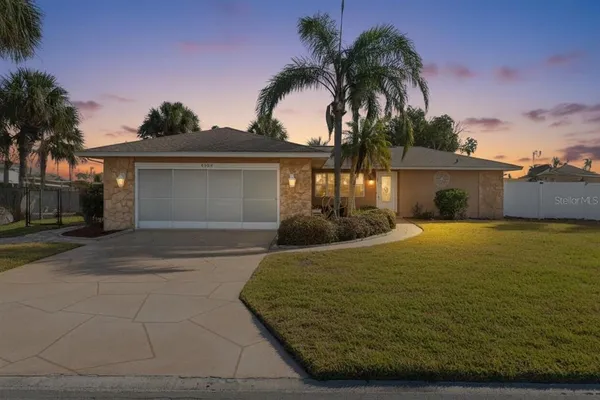 $515,000 | 4384 4th Isle Drive, Hernando Beach, FL 34607