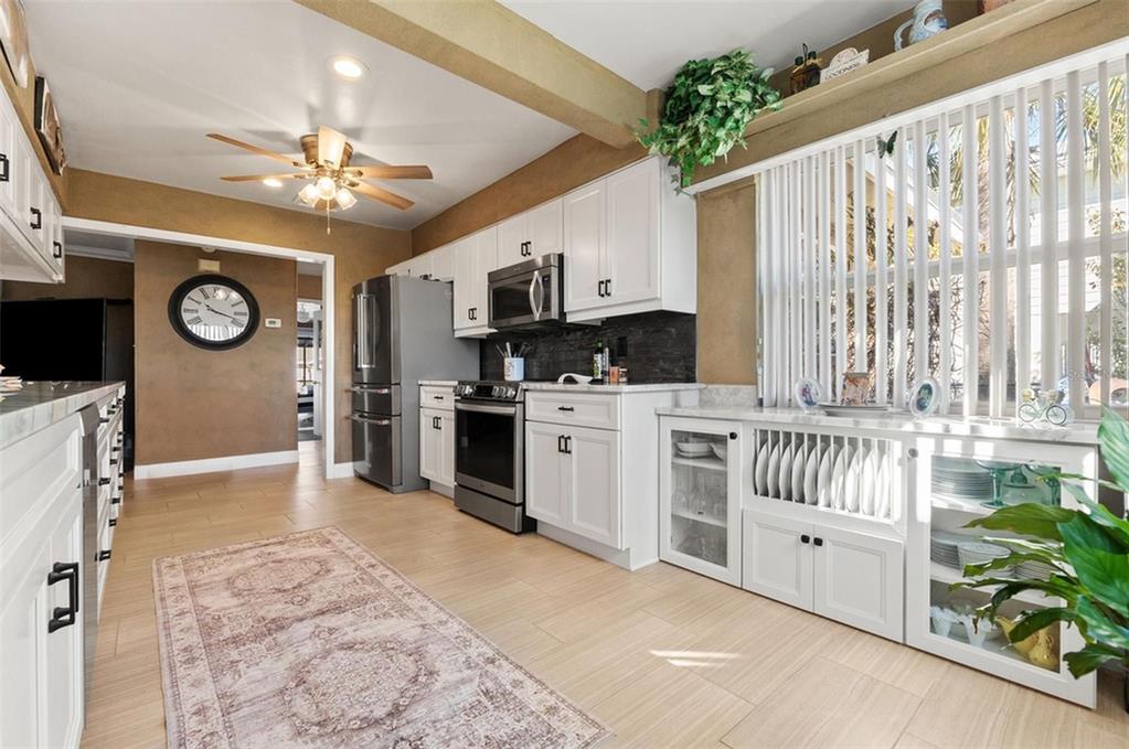 4384 4th Isle Drive Hernando Beach, FL 34607 - Photo 9 of 41