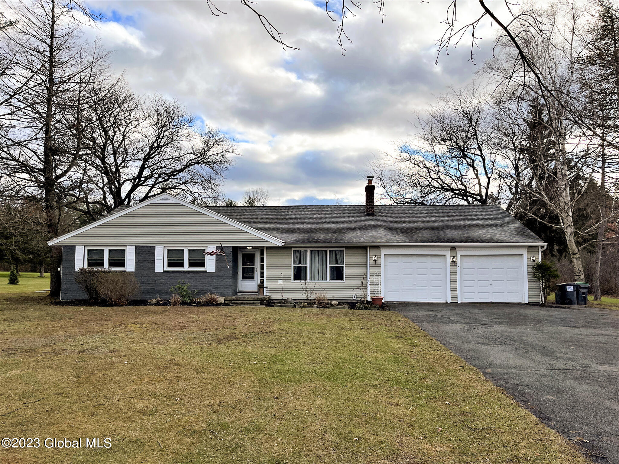 26 Droms Road Rexford, NY 12148 - Photo 6 of 31 A1_Front_5