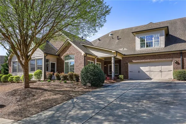 $585,000 | 11120 Brookhavenclub Drive, Johns Creek, GA 30097