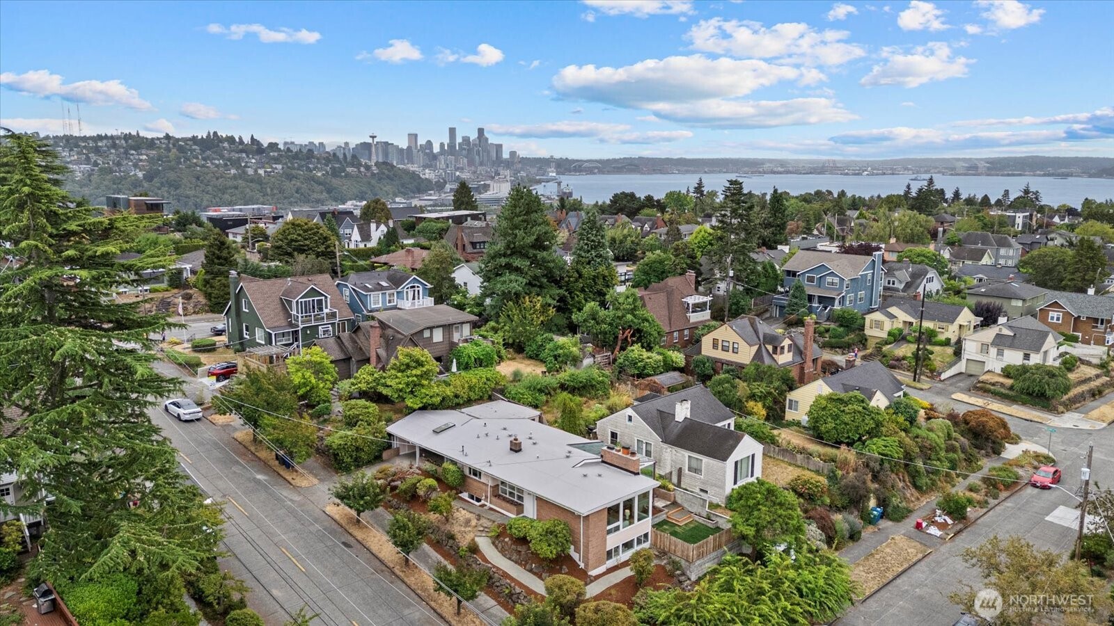 2819 West McGraw Street Seattle, WA 98199 - Photo 35 of 40 an aerial view of a city