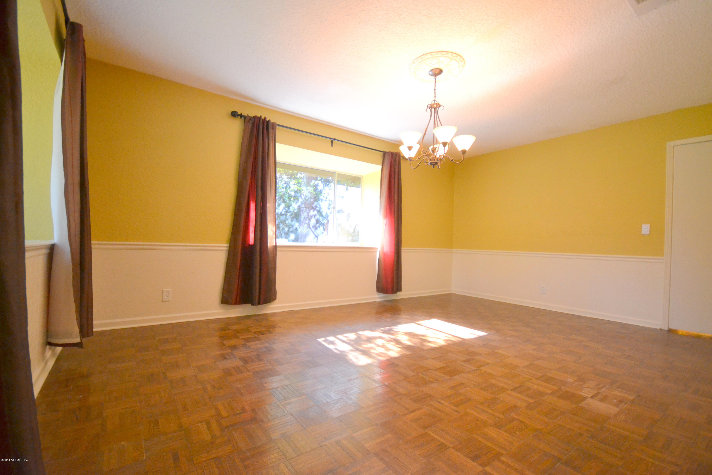 5730 Swamp Fox Road Jacksonville, FL 32210 - Photo 4 of 41 Large Dining Room