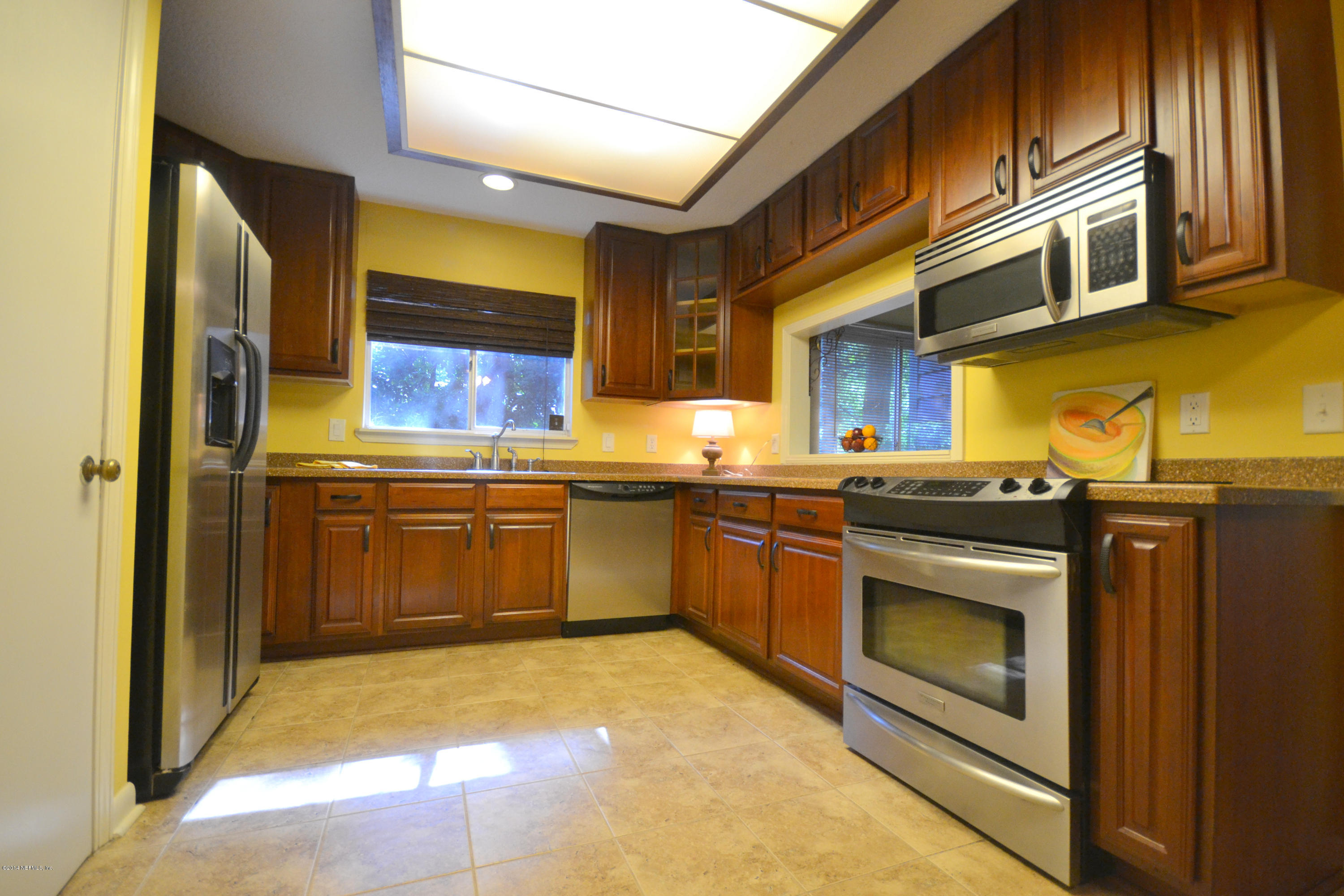 5730 Swamp Fox Road Jacksonville, FL 32210 - Photo 6 of 41 Updated Kitchen