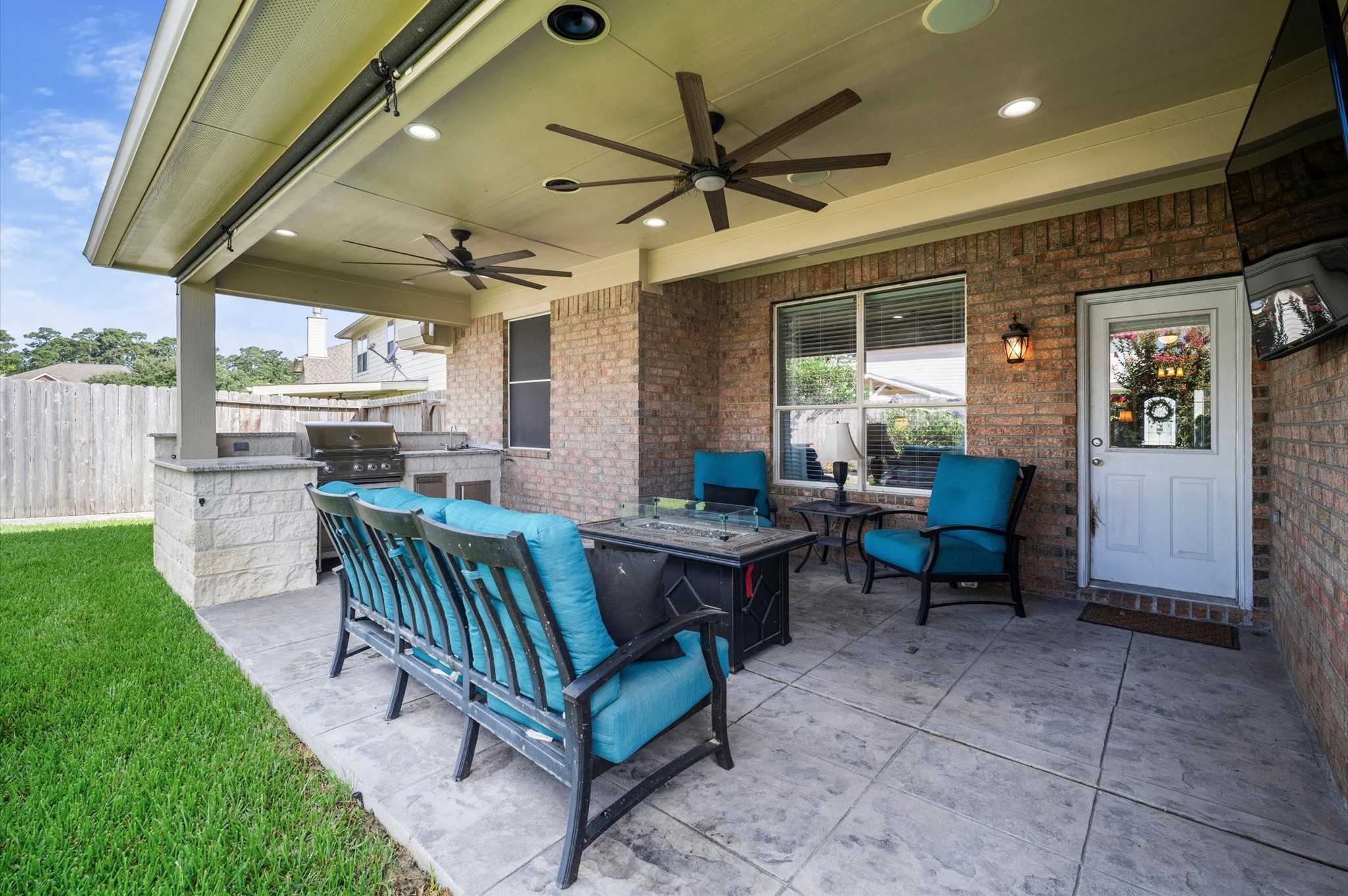 2411 Fern Lacy Drive Spring, TX 77388 - Photo 2 of 26 Covered Patio and OD Kitchen