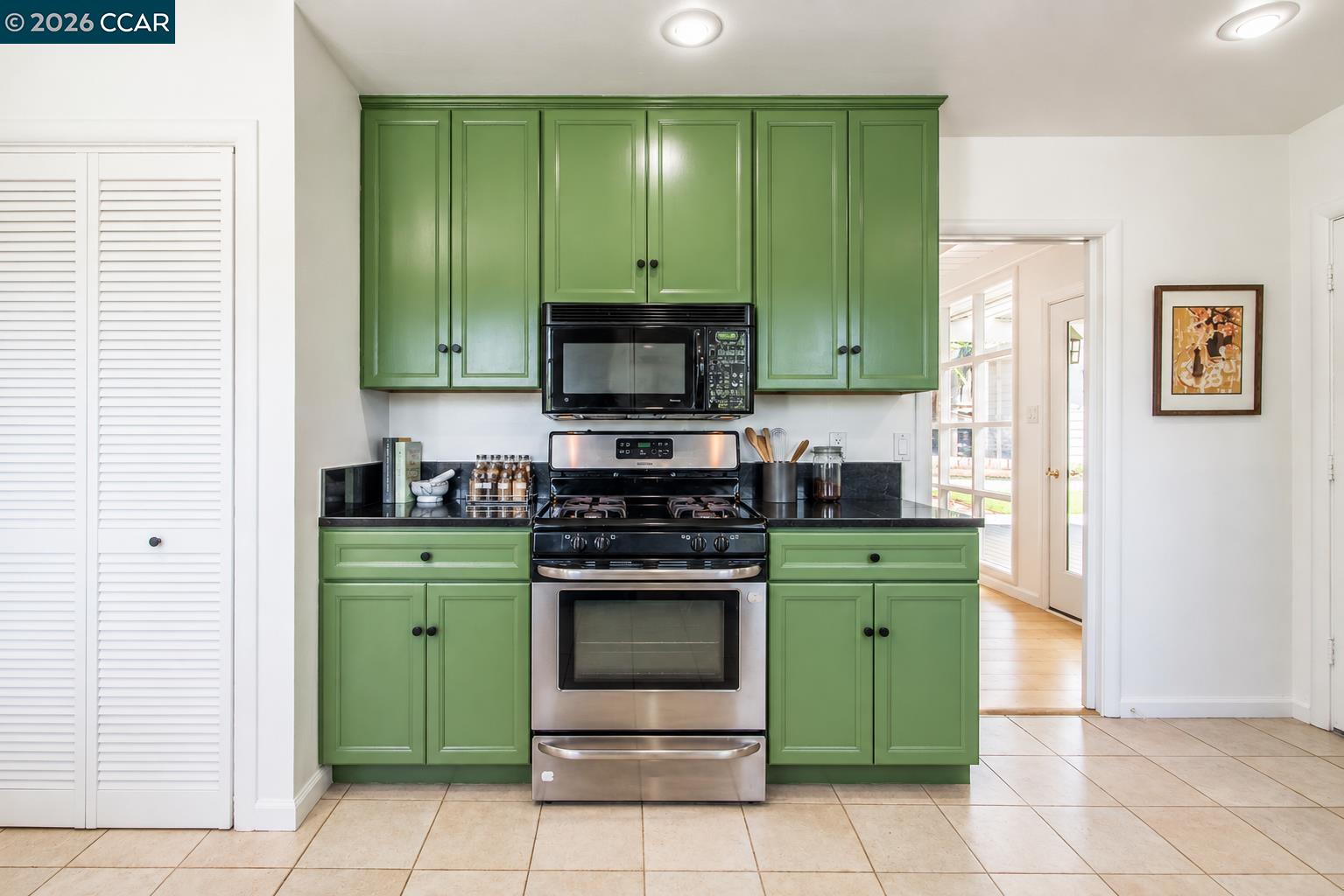 1132 Sunset Loop Lafayette, CA 94549 - Photo 12 of 40 Gallery Image 12
