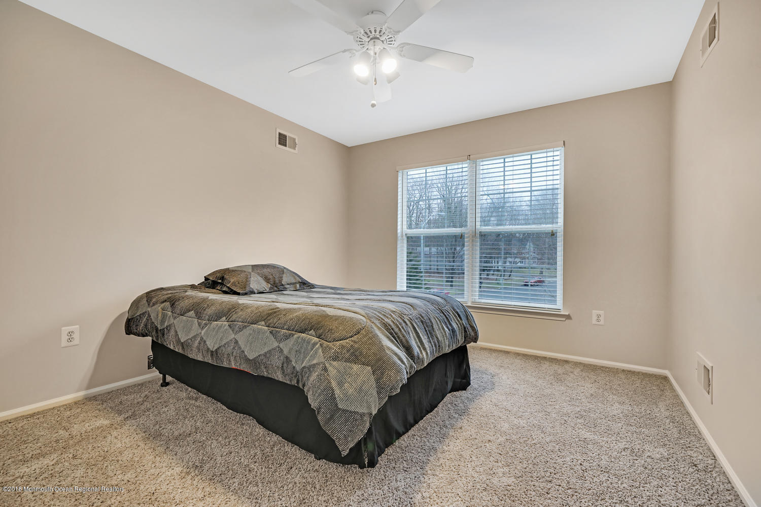 14 Rutherford Court Jackson, NJ 08527 - Photo 33 of 52 14 Rutherford Ct Jackson NJ-large-025-38