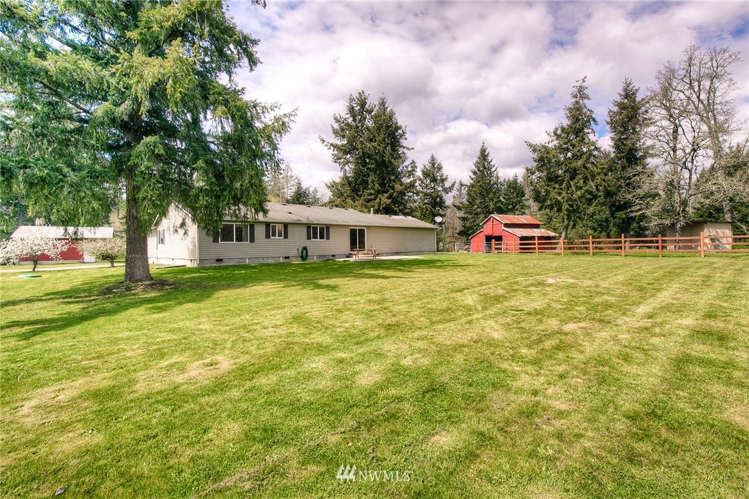 13016 Vail Road Southeast Yelm, WA 98597 - Photo 3 of 25 Gallery Image 3