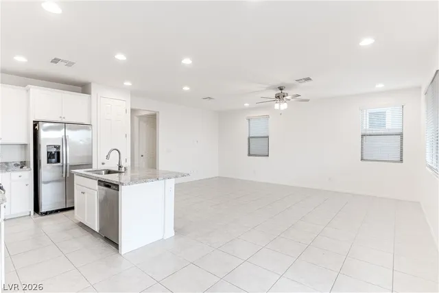 $2,420 | 10106 West Meranto Avenue, Las Vegas, NV 89178