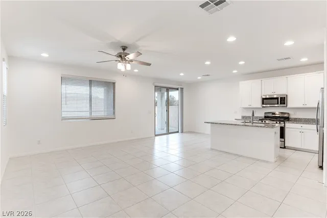 $2,420 | 10106 West Meranto Avenue, Las Vegas, NV 89178