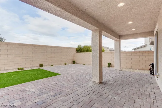 $2,420 | 10106 West Meranto Avenue, Las Vegas, NV 89178