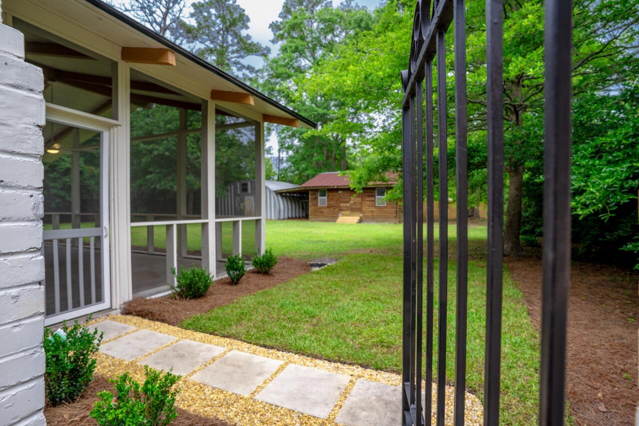 412 Tulip Drive Walterboro, SC 29488 - Photo 5 of 51 5 copy Large
