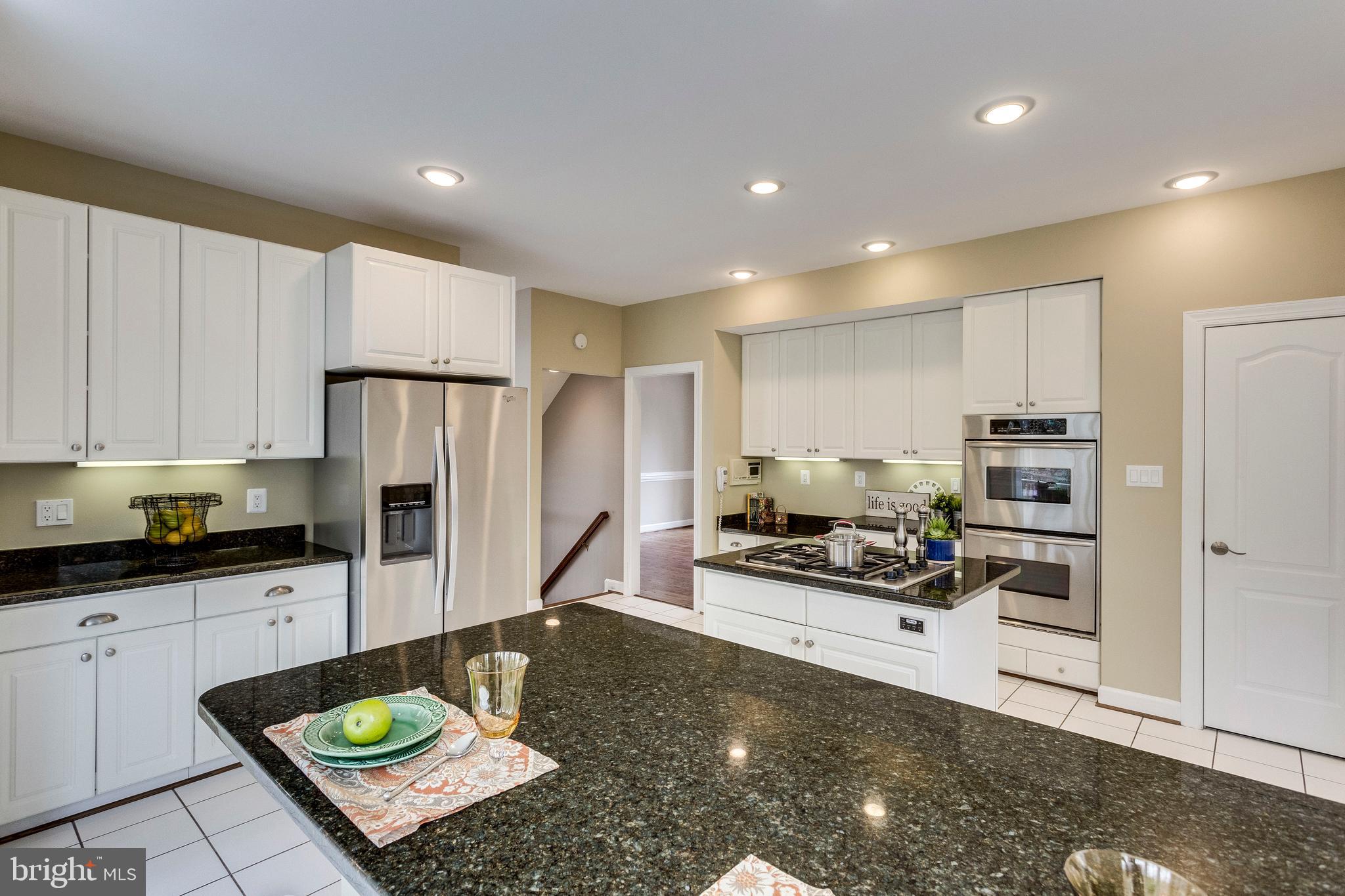 1308 Sawbridge Way Reston, VA 20194 - Photo 22 of 61