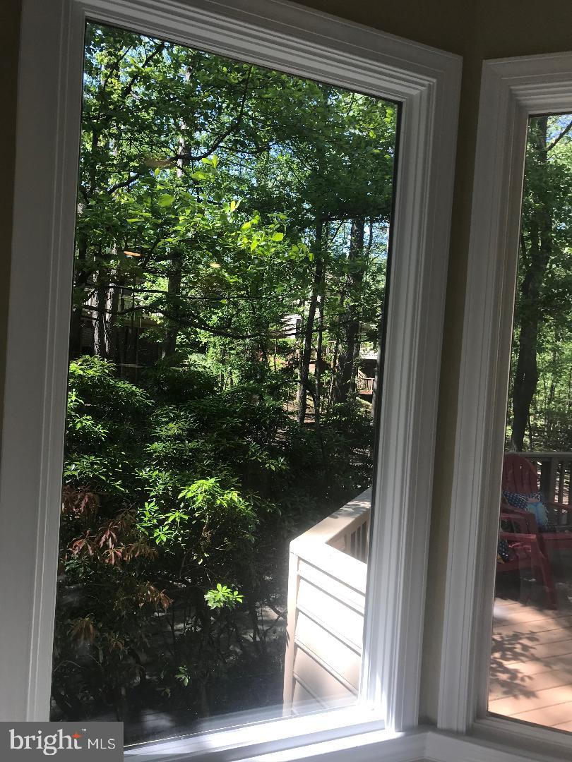 1308 Sawbridge Way Reston, VA 20194 - Photo 25 of 61 View from breakfast nook to backyard