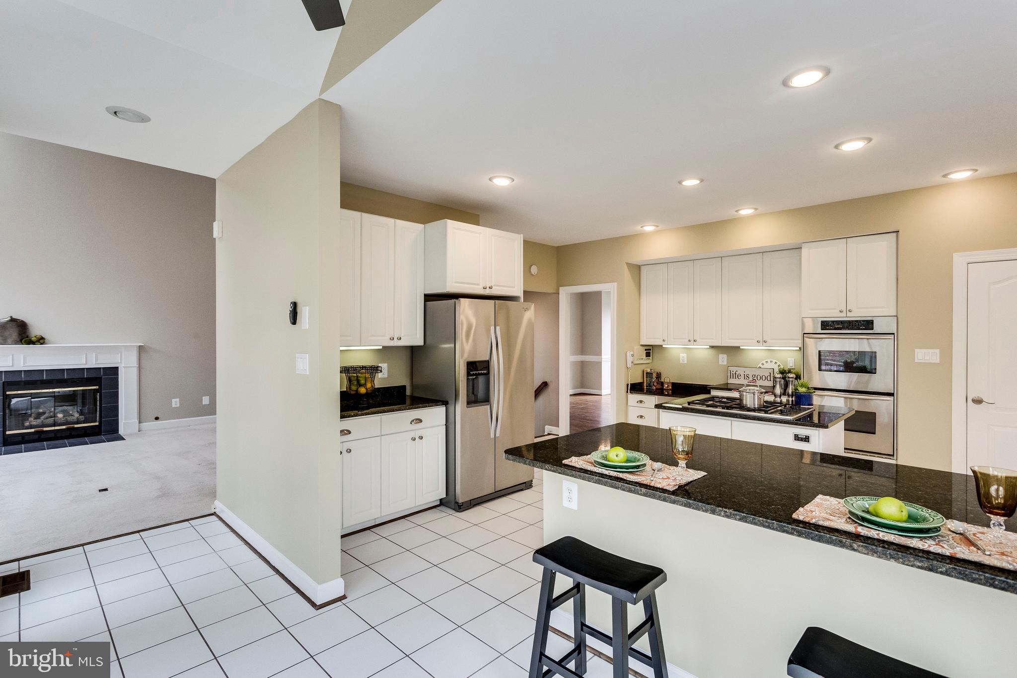 1308 Sawbridge Way Reston, VA 20194 - Photo 27 of 61