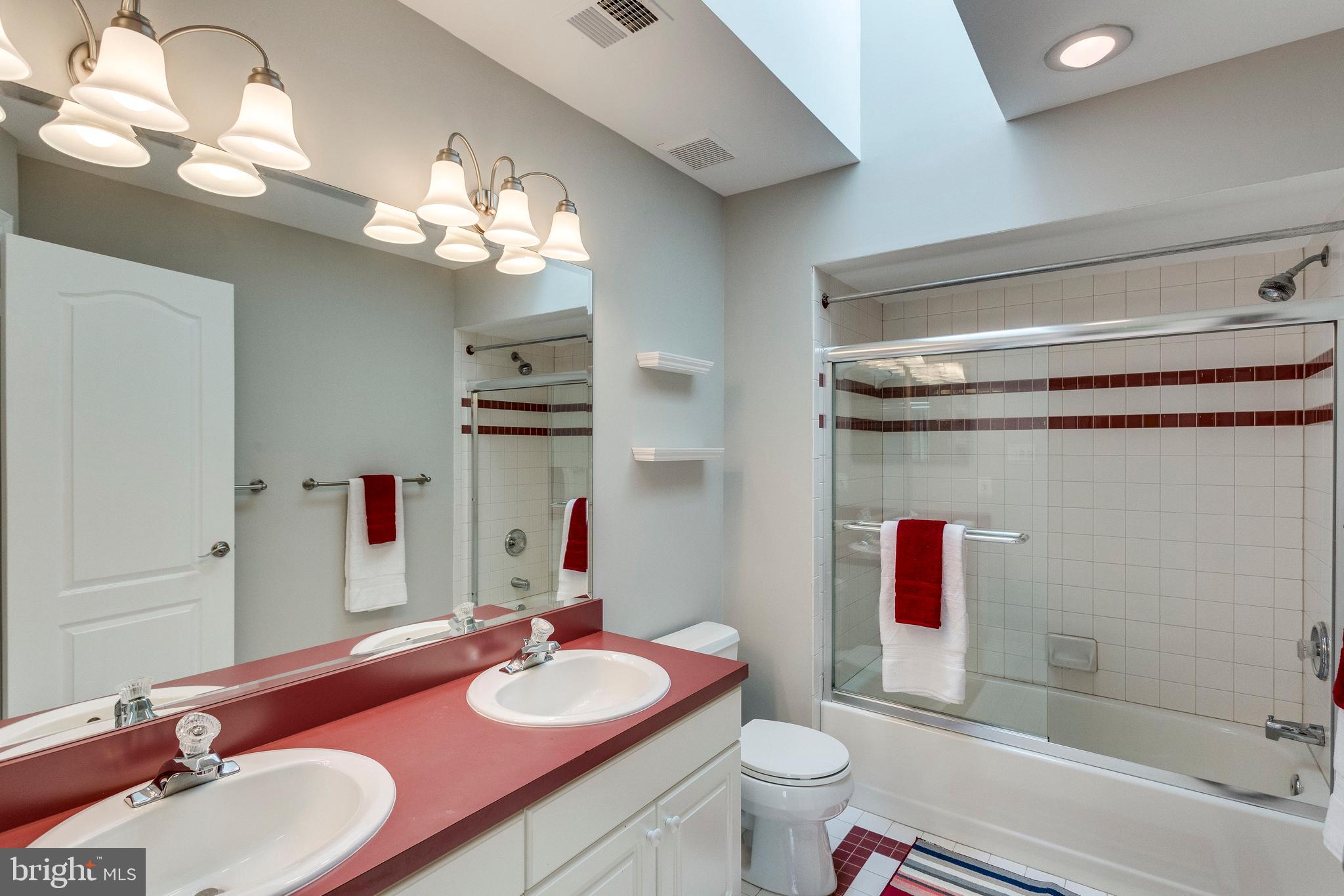 1308 Sawbridge Way Reston, VA 20194 - Photo 42 of 61 Upstairs Bath