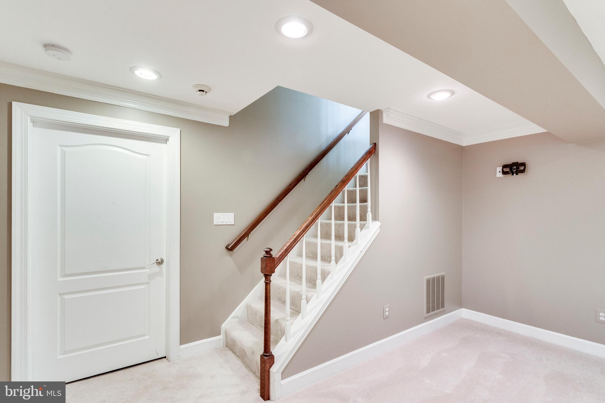 1308 Sawbridge Way Reston, VA 20194 - Photo 44 of 61 Walkout Basement