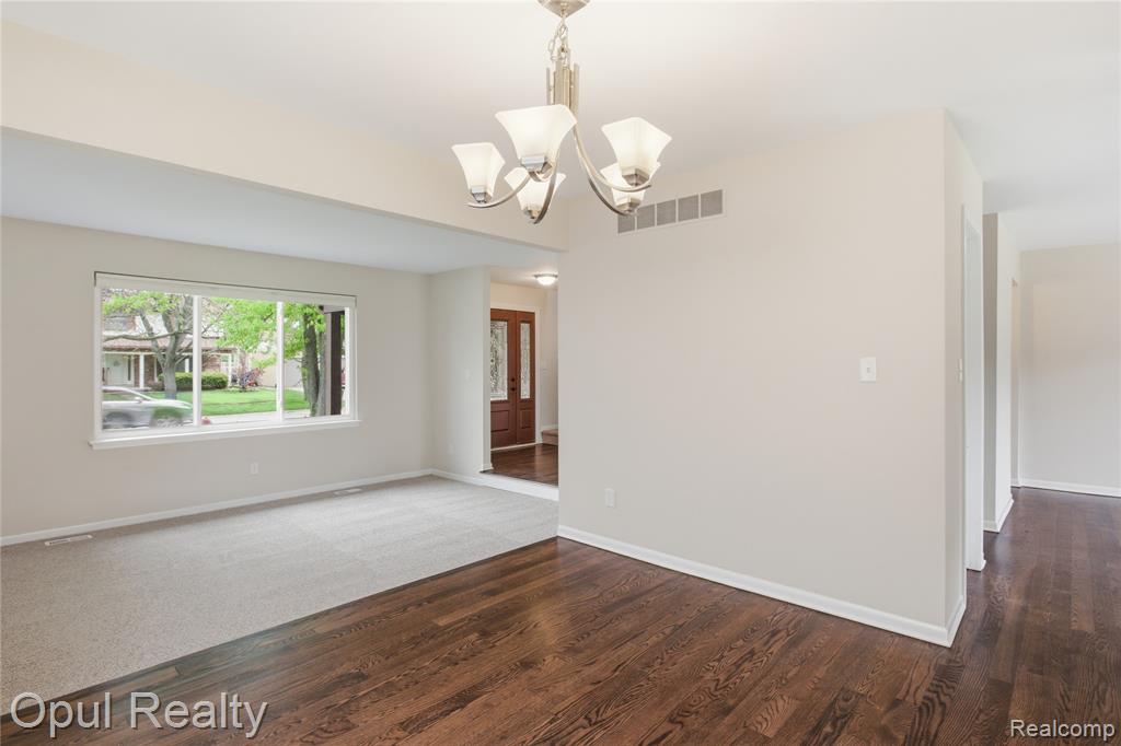 1446 Wagon Wheel Road Canton, MI 48188 - Photo 15 of 51 Gallery Image 15