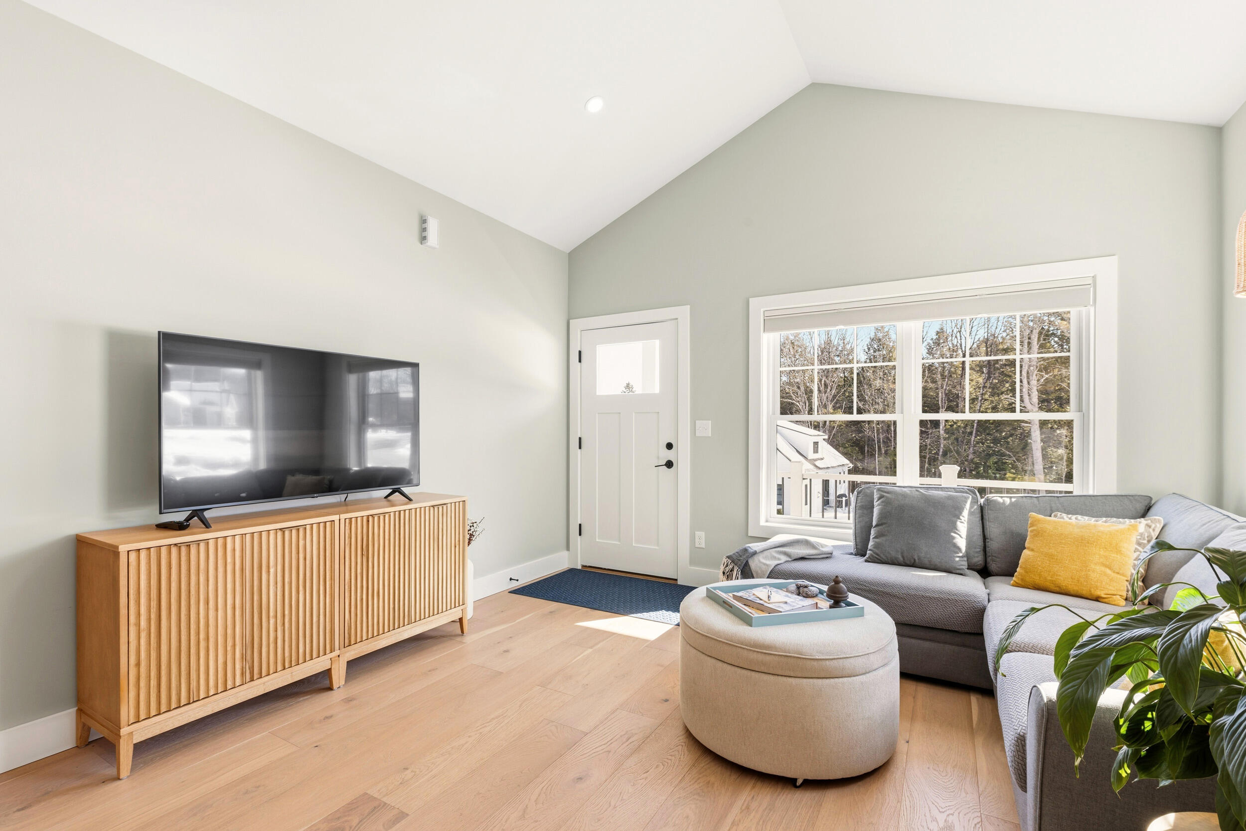 27 Youngs Lane, Unit 27 Freeport, ME 04032 - Photo 5 of 27 27 youngs ln freeport, me 04032, usa-00