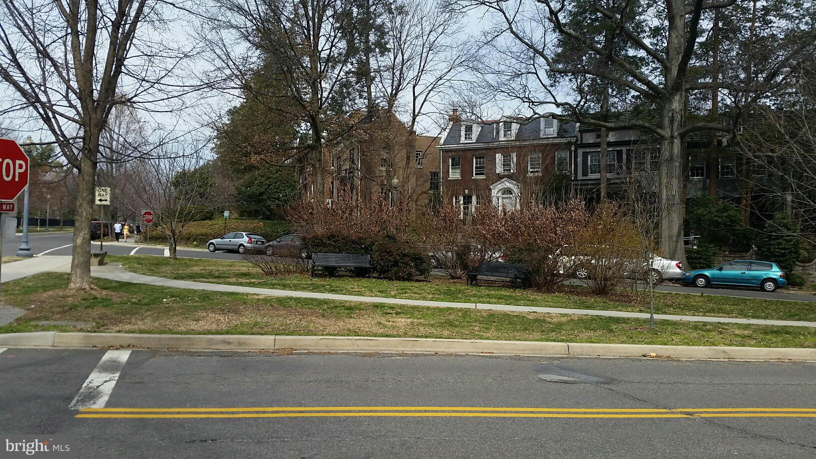 2815 Woodley Road Northwest Washington, DC 20008 - Photo 25 of 25 a view of a fountain in front of a house