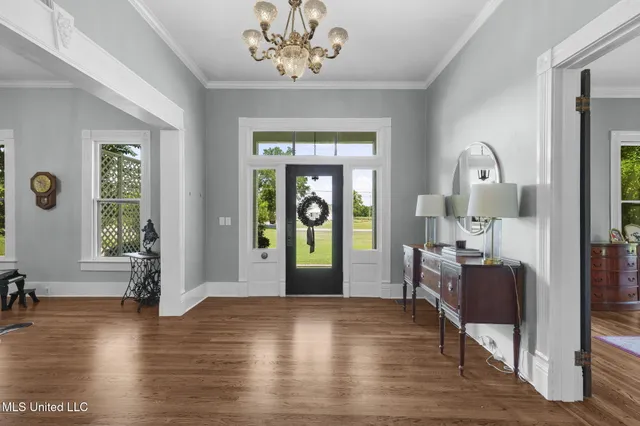 $395,000 | 818 Cannon Avenue, Bentonia, MS 39040