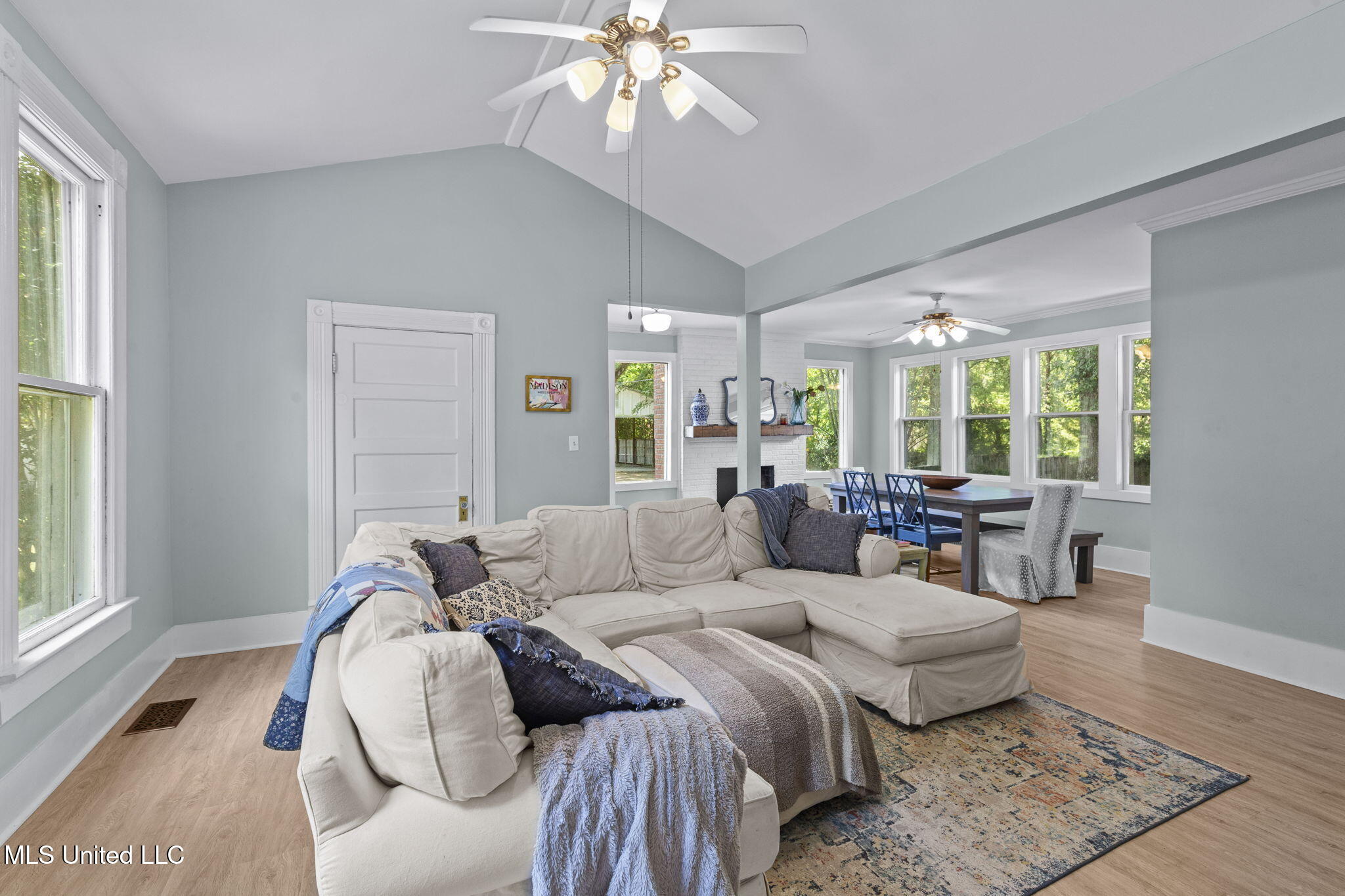 818 Cannon Avenue Bentonia, MS 39040 - Photo 44 of 110 Family Room 1