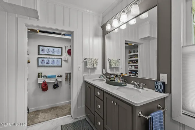 $395,000 | 818 Cannon Avenue, Bentonia, MS 39040