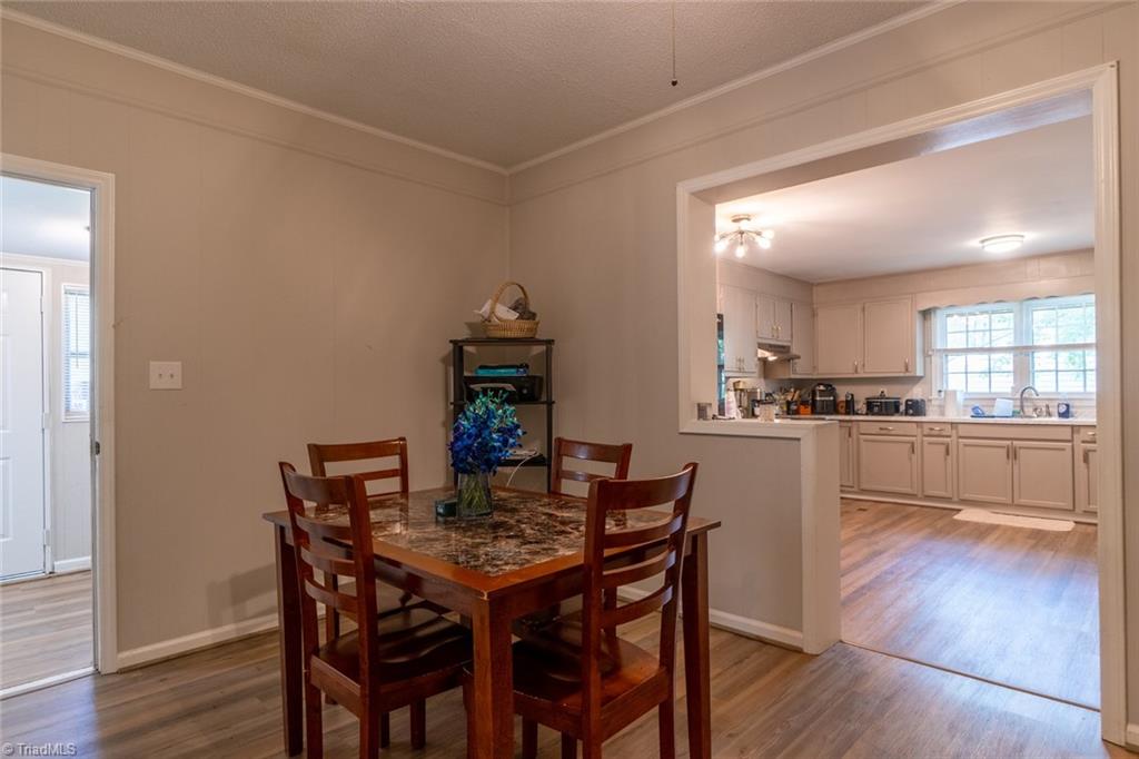 1615 Rankin Road Greensboro, NC 27405 - Photo 15 of 29