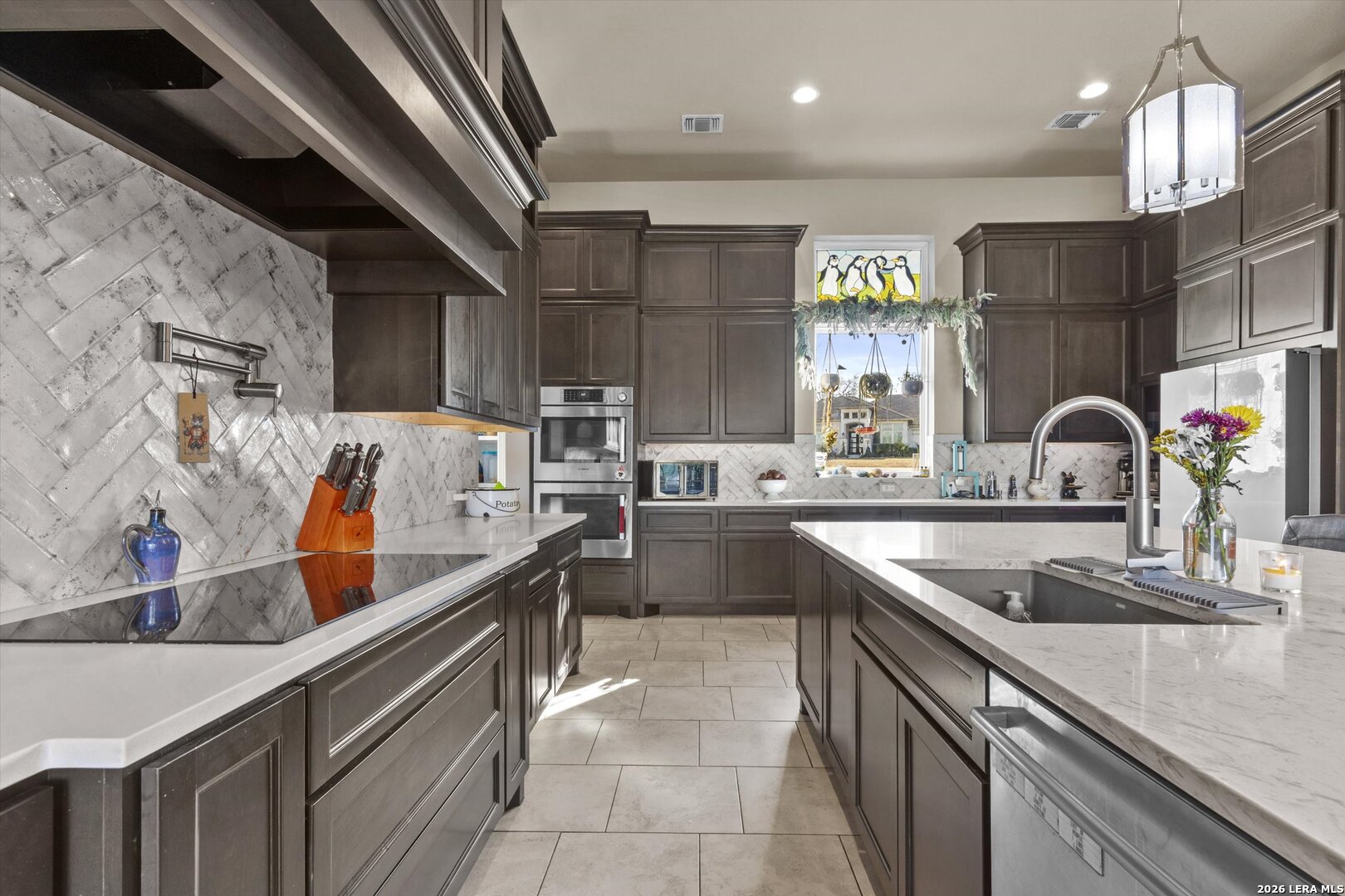 1943 Rothschild New Braunfels, TX 78132 - Photo 17 of 65