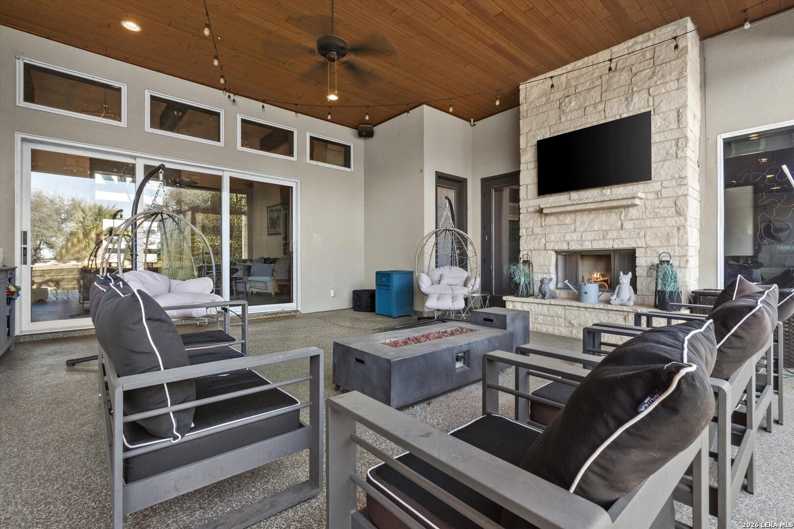 1943 Rothschild New Braunfels, TX 78132 - Photo 48 of 65