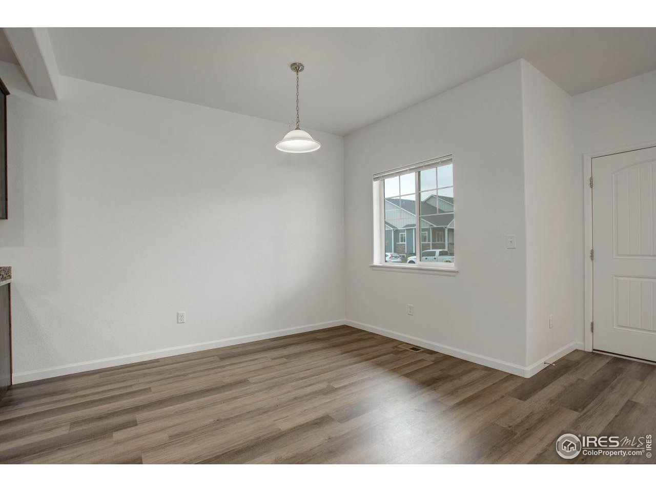 4355 24th Street Road, Unit 1302 Greeley, CO 80634 - Photo 14 of 37 Dining Area