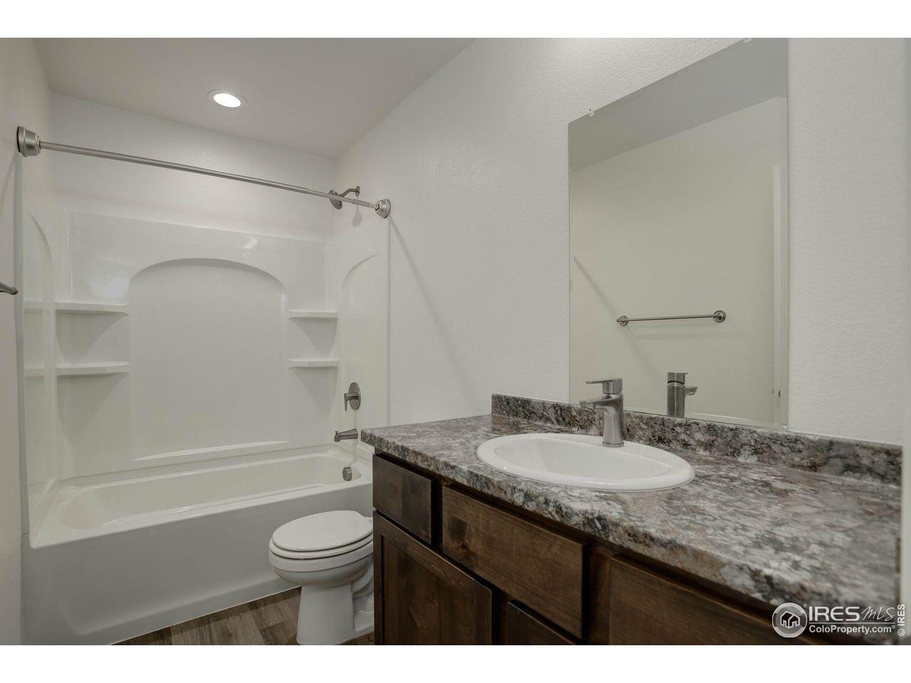 4355 24th Street Road, Unit 1302 Greeley, CO 80634 - Photo 25 of 37 Bathroom 2