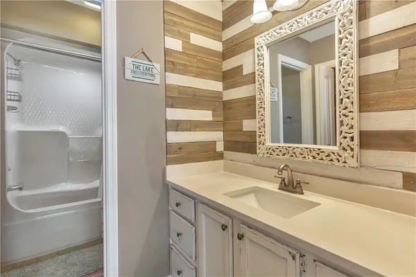 $439,900 | 321 Coveview Court, Salem, SC 29676