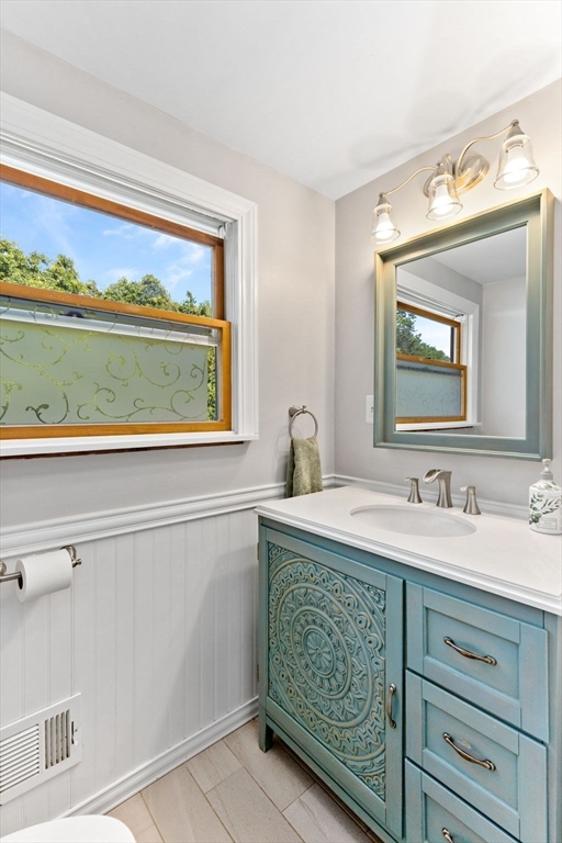 30 Peters Road Swansea, MA 02777 - Photo 36 of 41