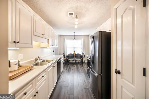 $255,000 | 112 Knights Bridge, Warner Robins, GA 31093