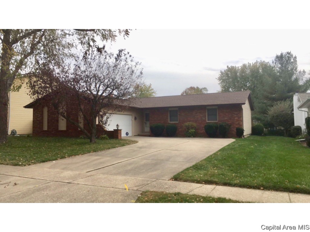 2824 Bemis Heights Springfield, IL 62704 - Photo 1 of 1
