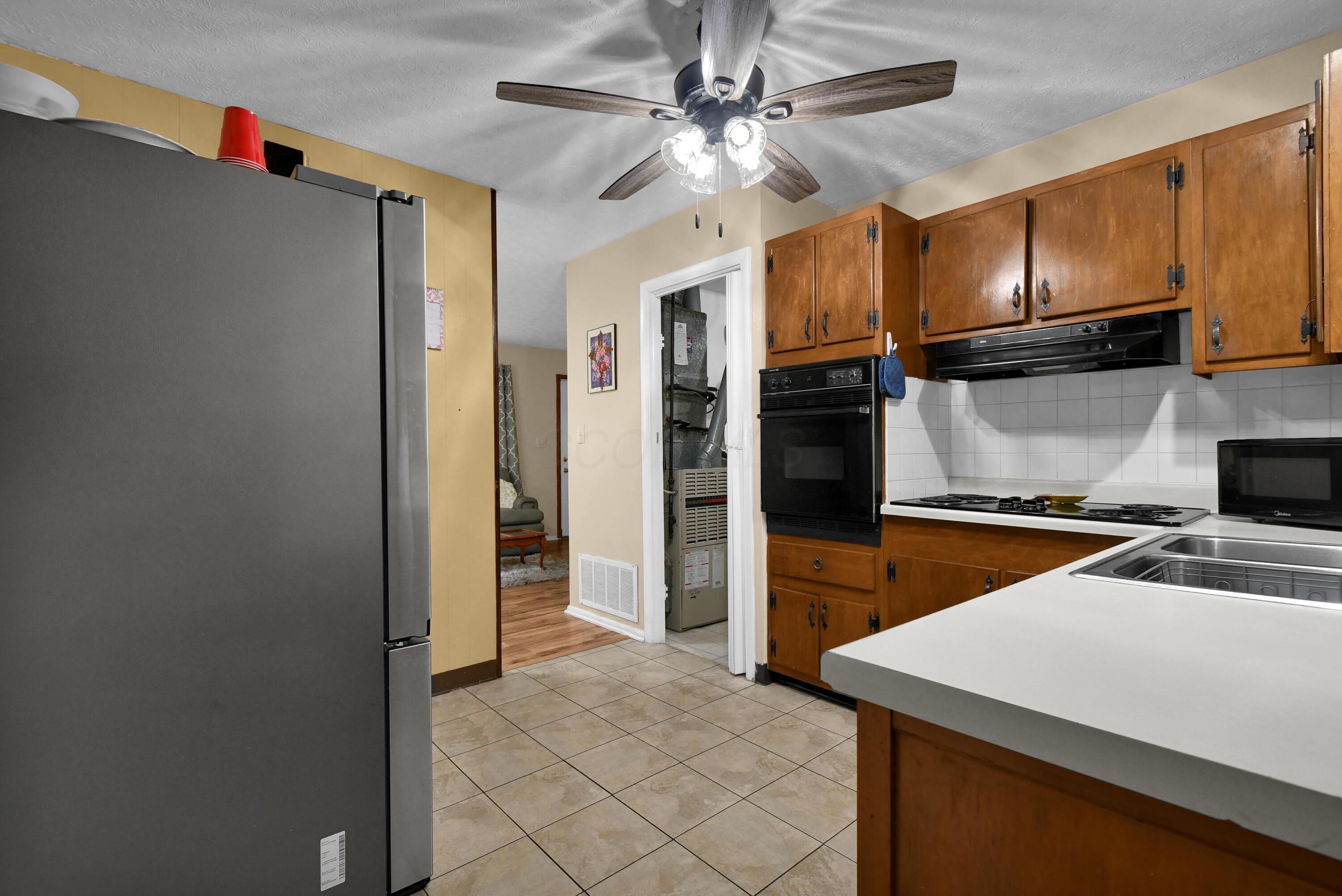 1242 South Yearling Road Columbus, OH 43227 - Photo 21 of 34 DSC_8609