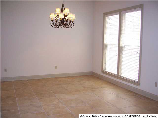 4248 Bluebonnet Road Baton Rouge, LA 70809 - Photo 3 of 5