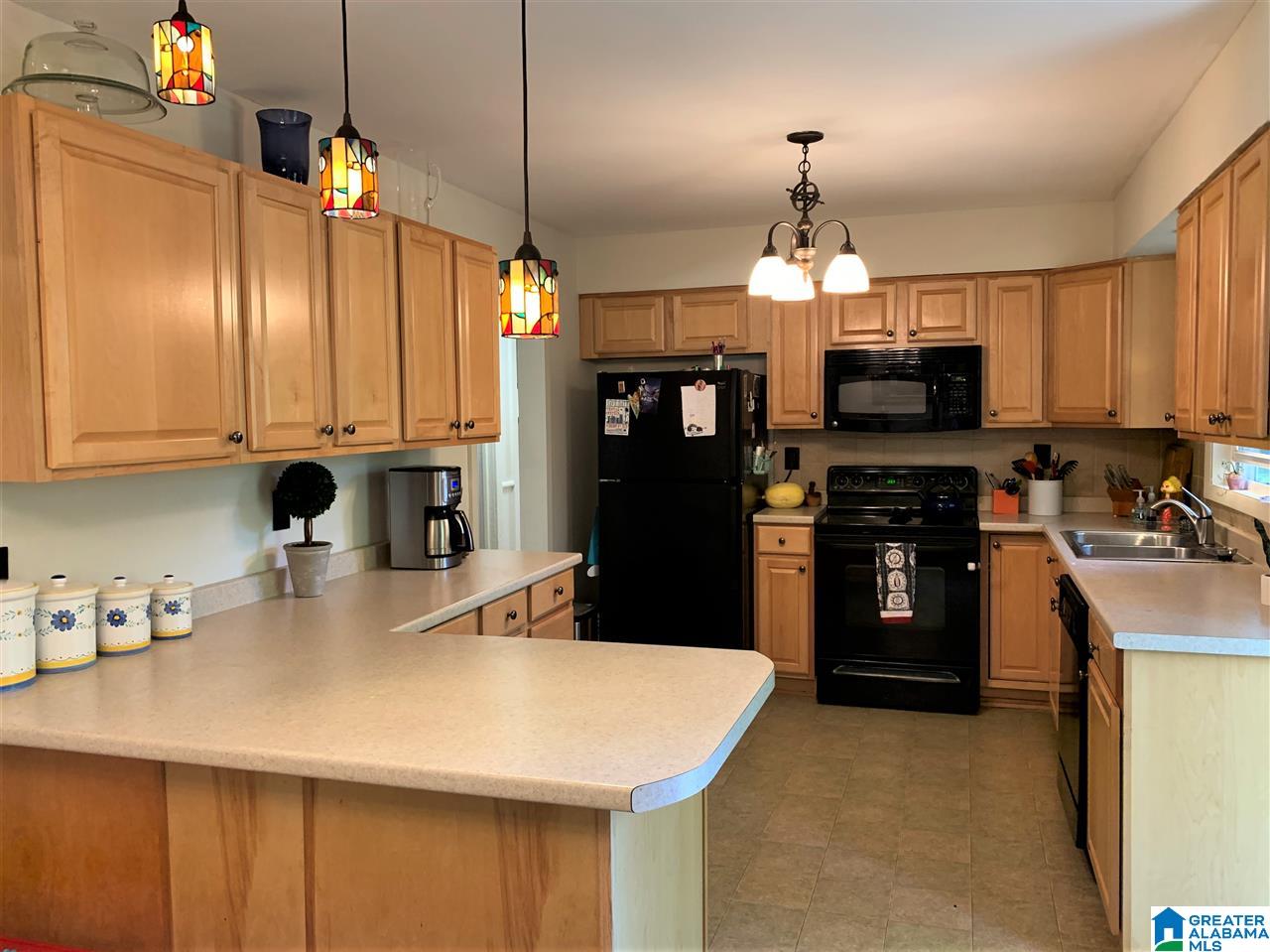 2376 Rocky Ridge Road Birmingham, AL 35216 - Photo 16 of 38