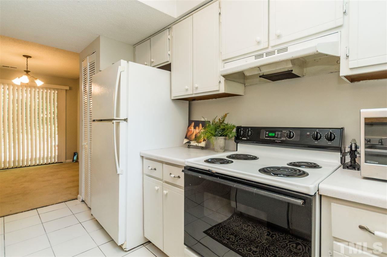 604 Dylan Court Raleigh, NC 27606 - Photo 6 of 15
