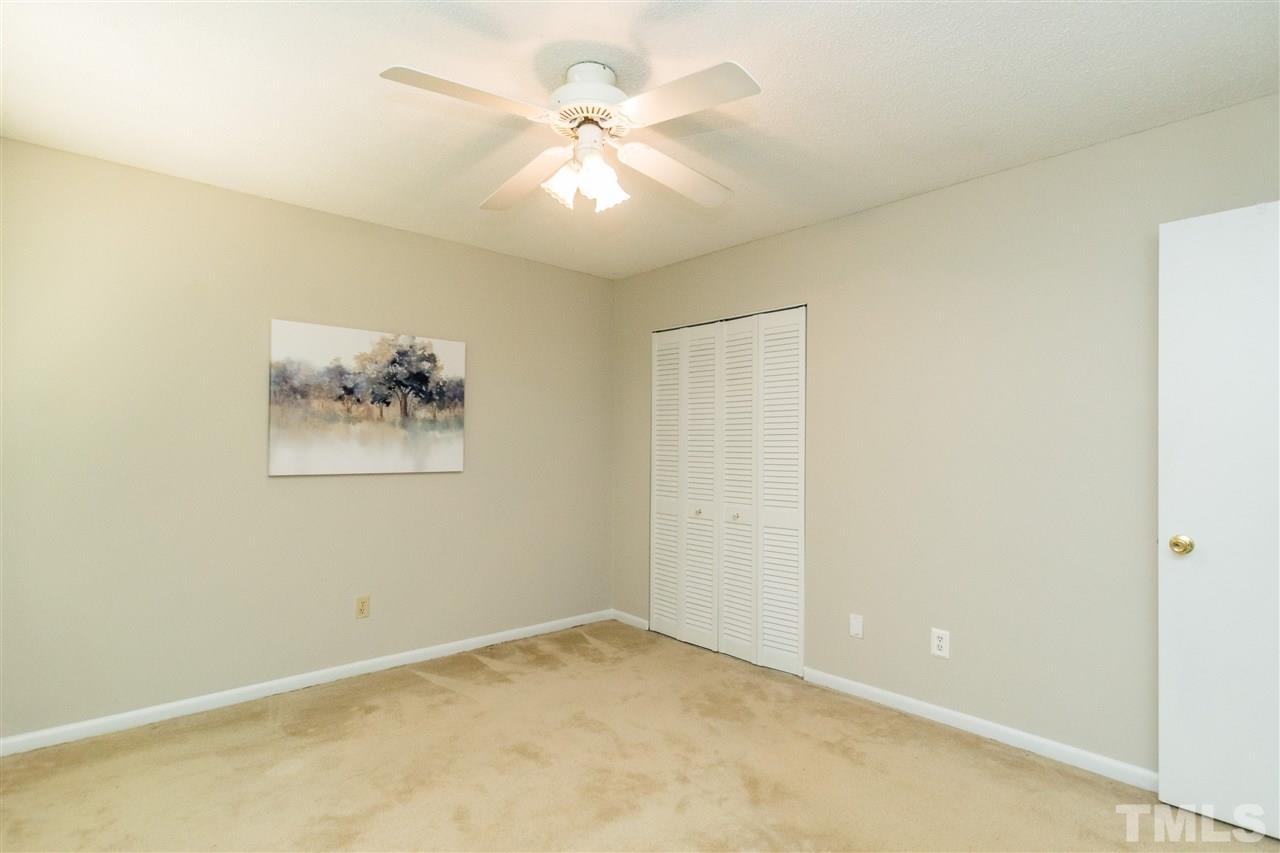 604 Dylan Court Raleigh, NC 27606 - Photo 10 of 15