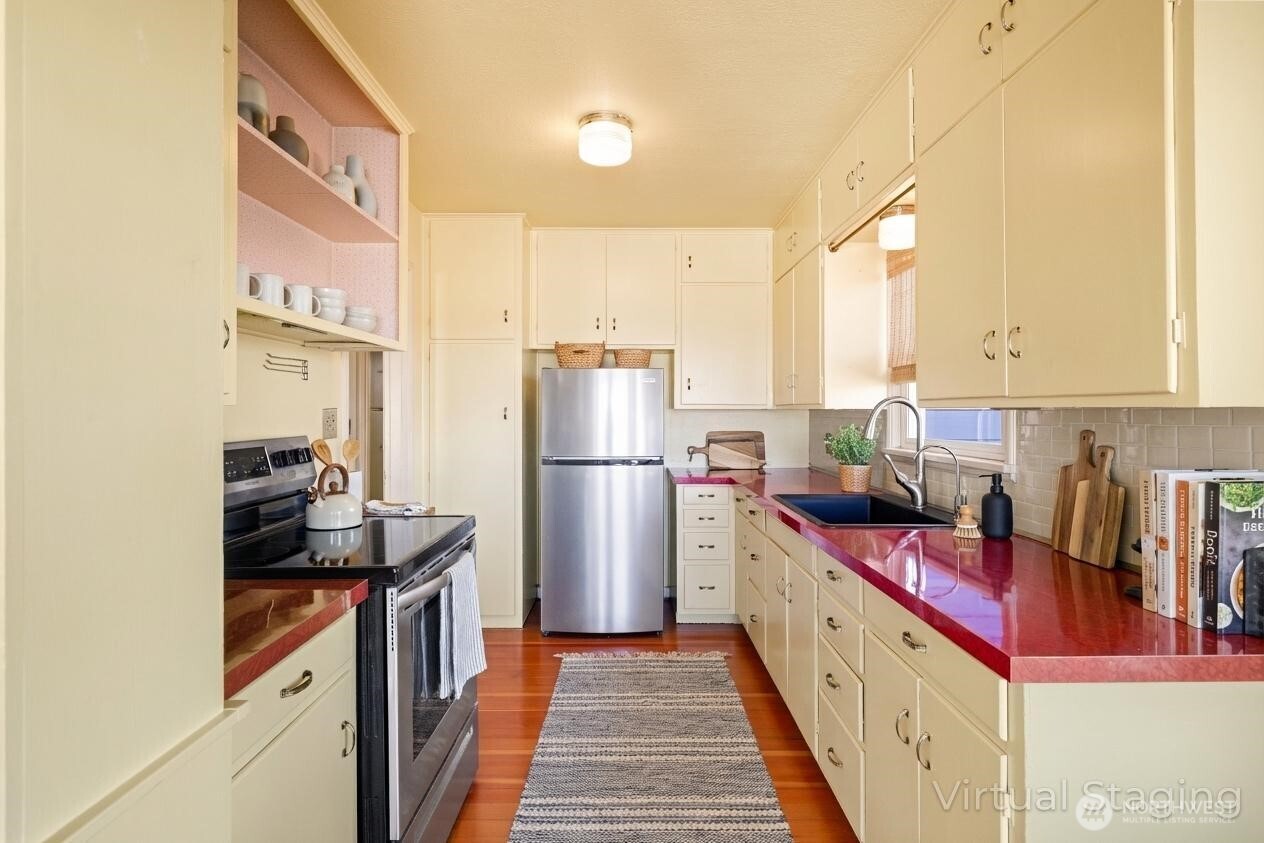 520 South Golf Course Road Port Angeles, WA 98362 - Photo 11 of 40