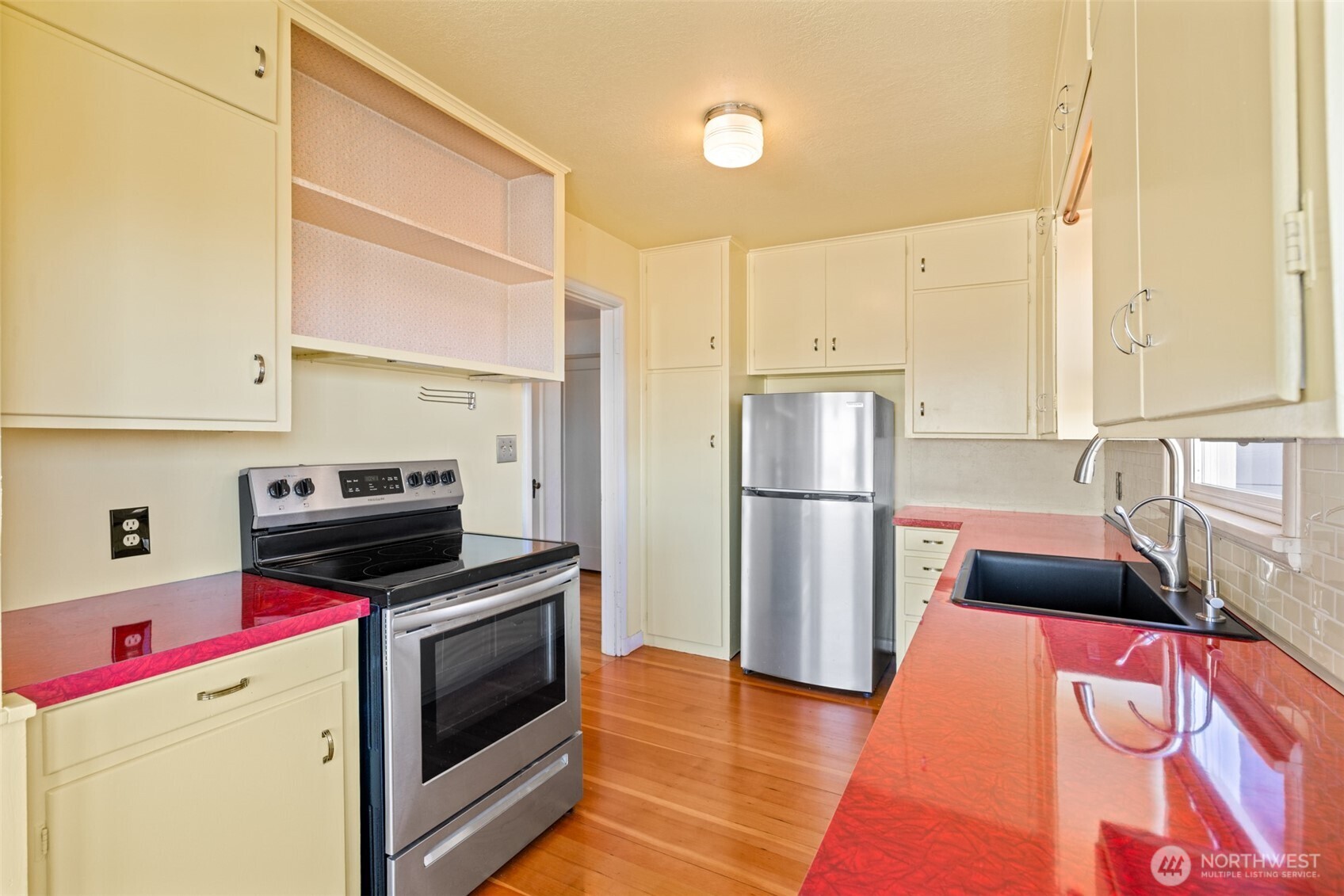 520 South Golf Course Road Port Angeles, WA 98362 - Photo 14 of 40