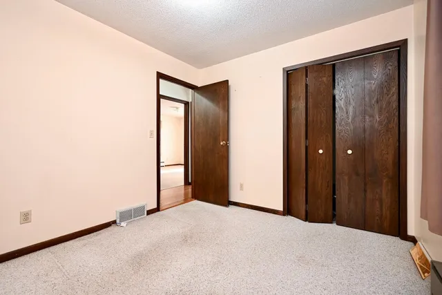 $319,900 | 26283 Meadowbrook Lane, Winona, MN 55987