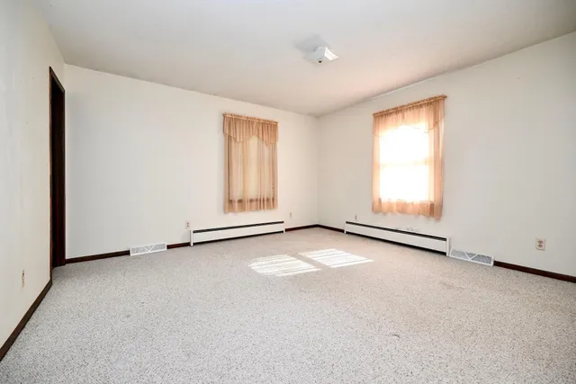 $319,900 | 26283 Meadowbrook Lane, Winona, MN 55987