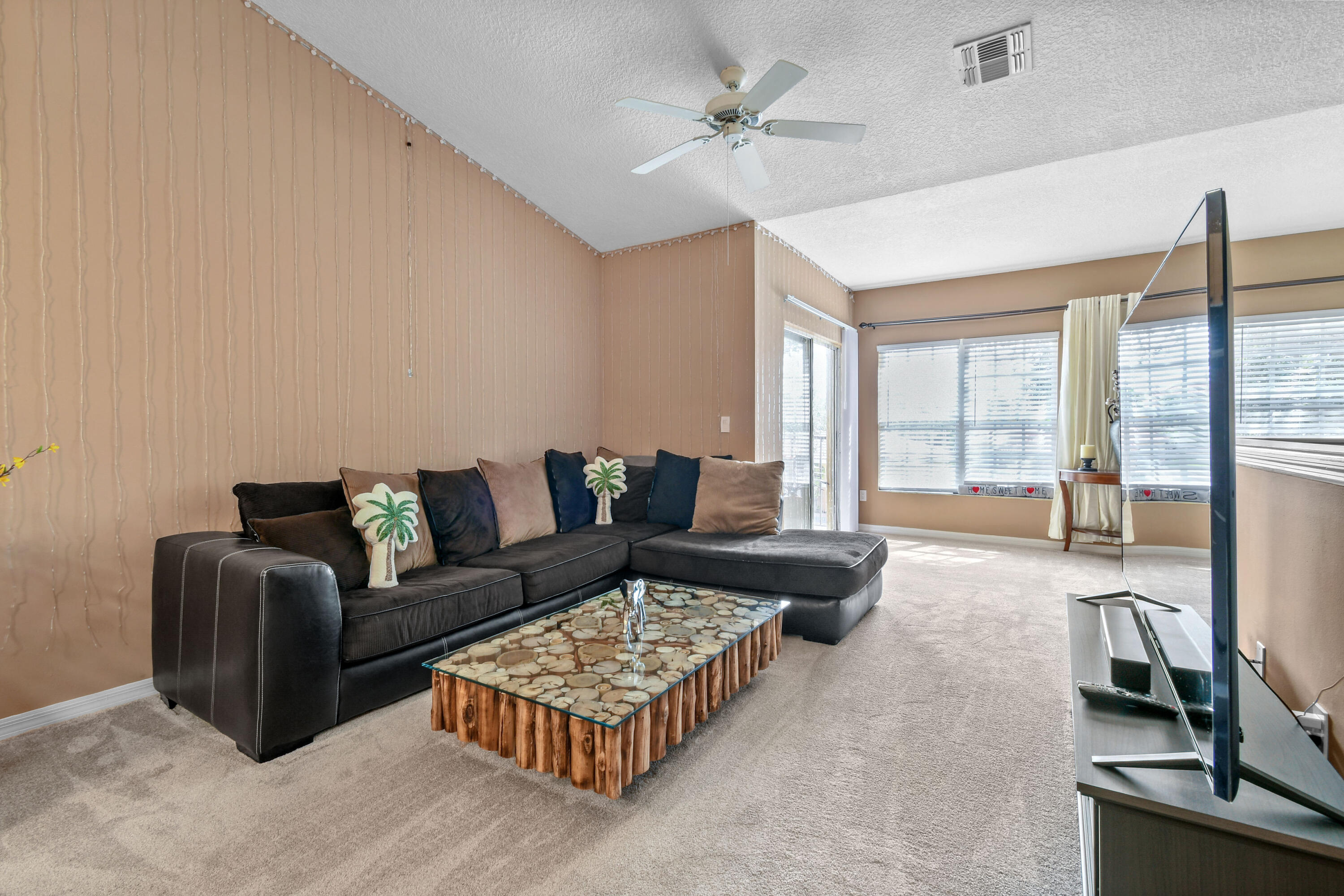 10354 Fox Trail Road South, Unit 1505 West Palm Beach, FL 33411 - Photo 5 of 76 10354FoxTrailRdS#1505(10)