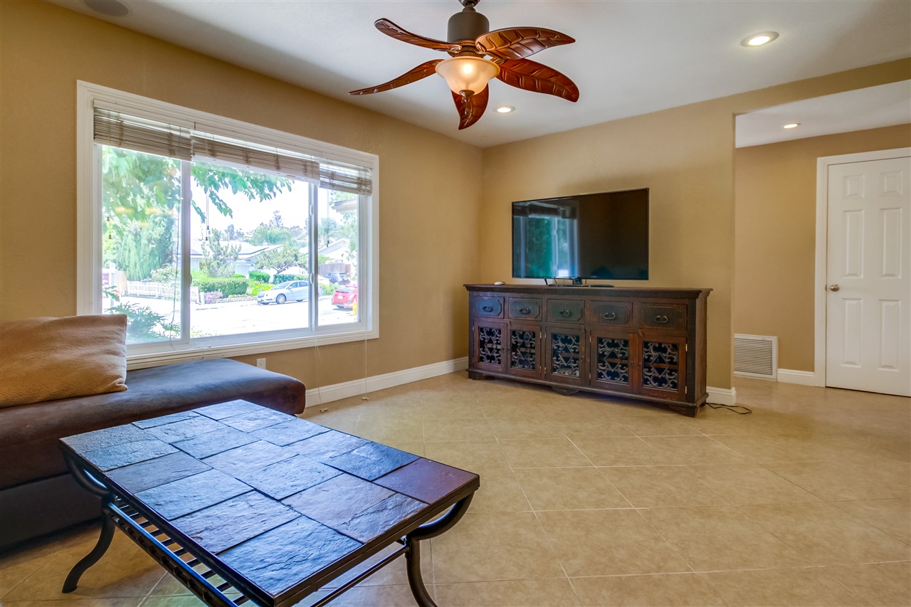 13249 West Lakeview Road Lakeside, CA 92040 - Photo 8 of 20 Gallery Image 8