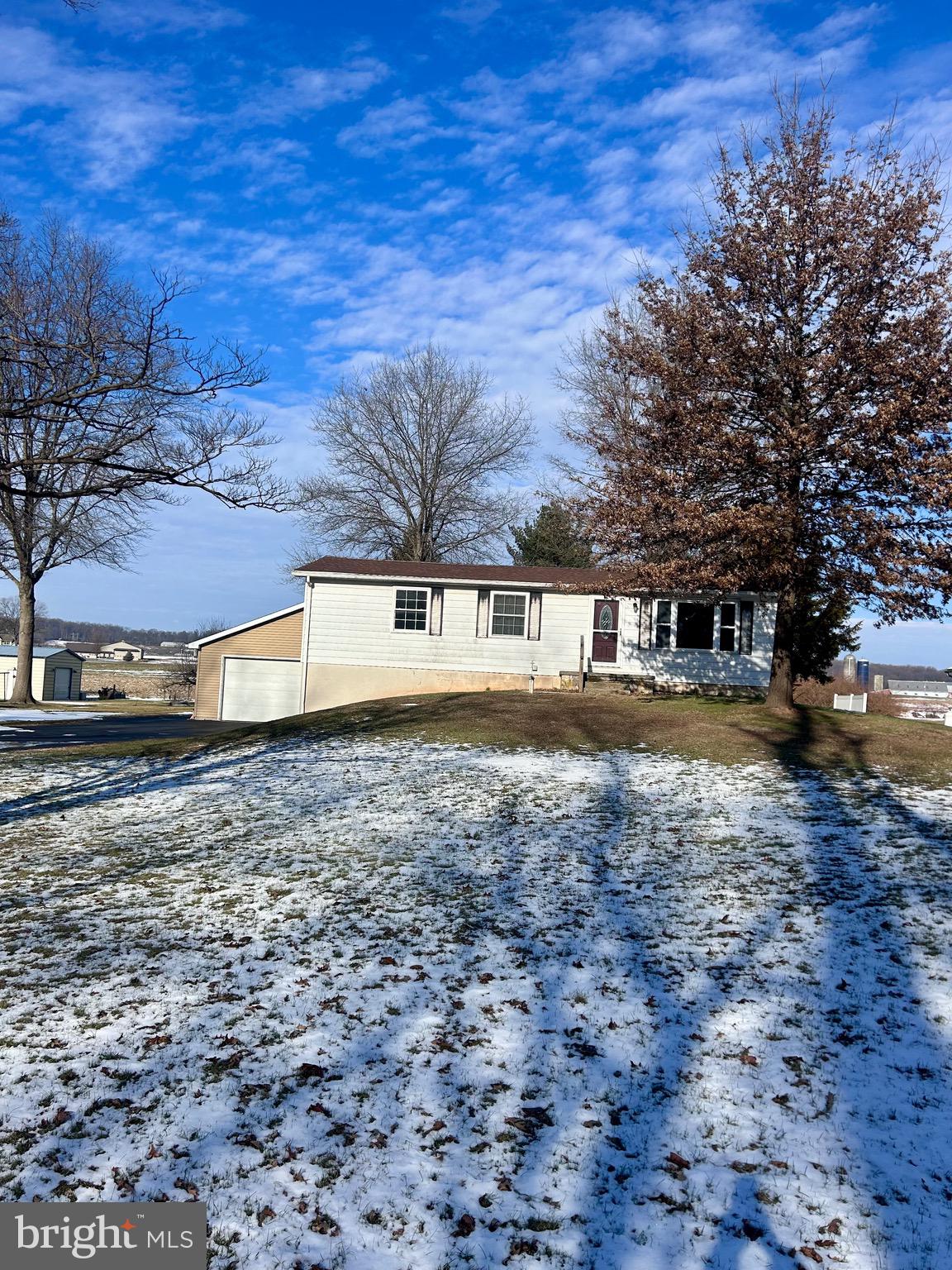 1002 Creek Road Manheim, PA 17545 - Photo 3 of 18