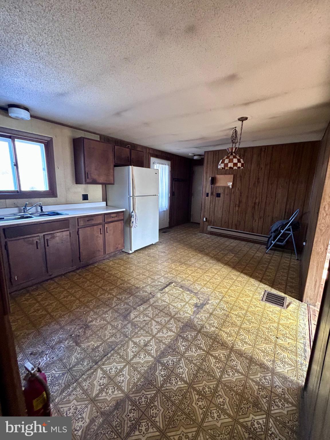 1002 Creek Road Manheim, PA 17545 - Photo 9 of 18