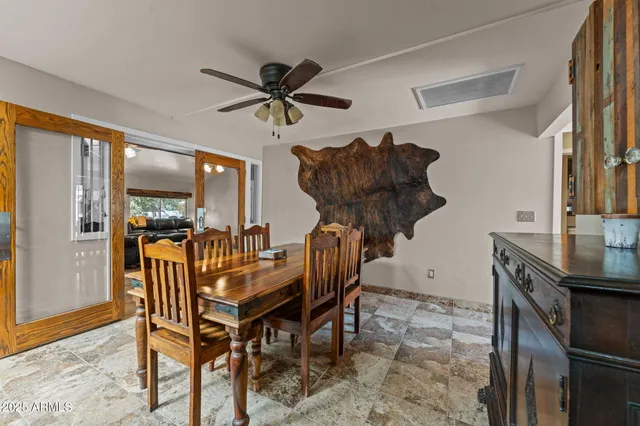 $892,500 | 46817 Highway 60, Morristown, AZ 85342