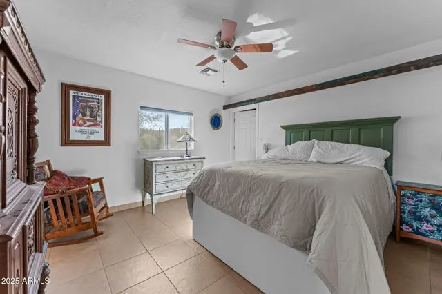 $892,500 | 46817 Highway 60, Morristown, AZ 85342